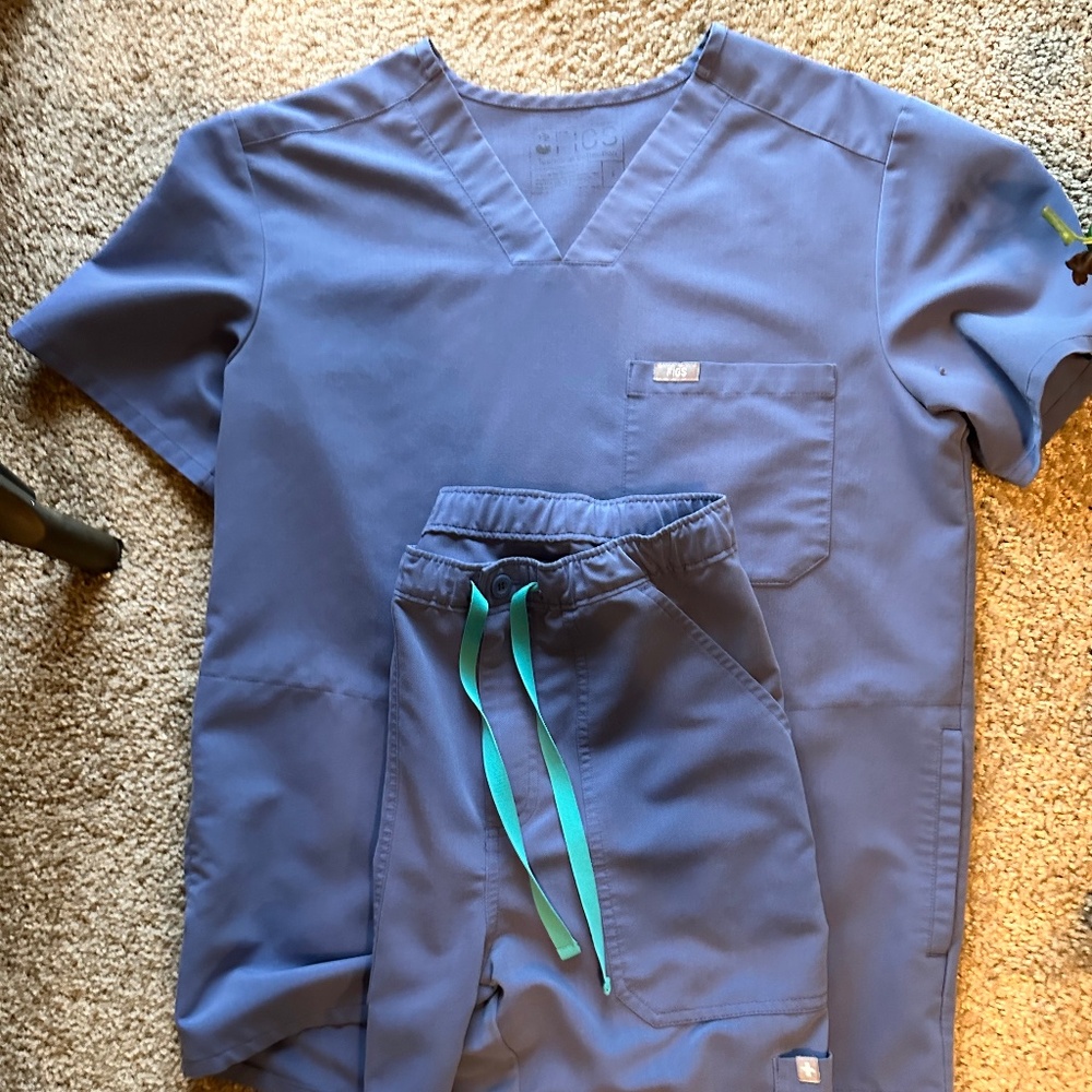 Ceil Blue Figs top and bottom